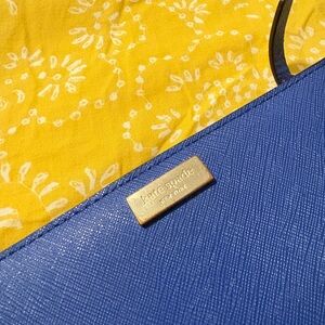 Vintage kate spade new york bi-fold snap closure wallet